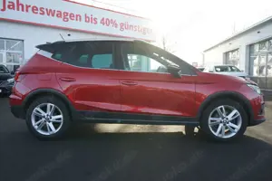 SEAT Arona 1.0 TSI FR LED Sitzheizung Tempomat Kamera Bild 3