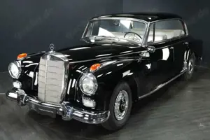 Mercedes-Benz 300 d "Adenauer" Automatik, Servo