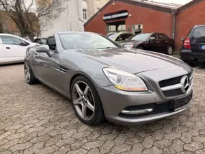 Mercedes-Benz SLK 200 BE Neues-Modell'Panorama'LED'Leder'AirSc