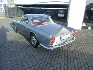 Lancia Flaminia GT Touring Superleggera Bild 3