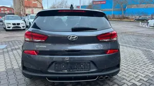 Hyundai i30 N Line Pano 18 Zoll Lenkrdhzng Temp Navi LED Bild 5