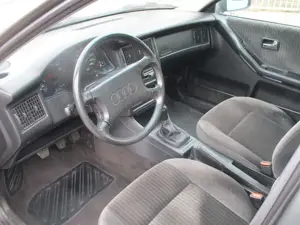 Audi 80 1,8E, Rarität, 112 PS Einspritzer Bild 5