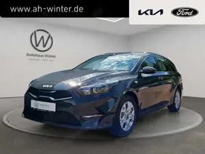 Kia Ceed SW / cee'd SW 1,5 T-GDI Vision Navi Komf. Klimaaut SHZ RFK