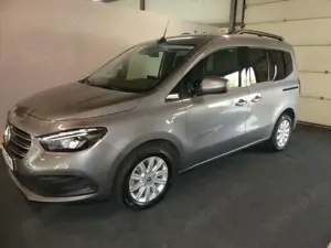 Mercedes-Benz T-Class 180 d PROGRESSIVE, LED, NAVI, PTS  KAMERA, AHK.