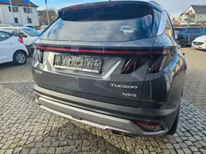 Hyundai TUCSON 1.6 T-GDi HEV Trend + KRELL + MATRIX Bild 5
