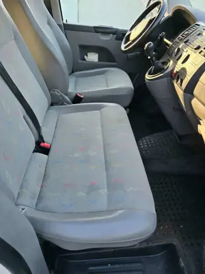 Volkswagen T5 Transporter 7DC 2R2 Bild 3