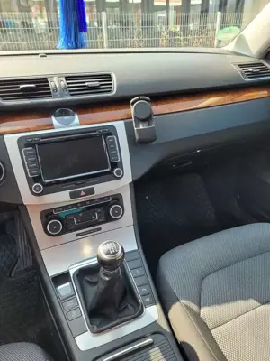 Volkswagen Passat 2.0 TDI DPF Comfortline Bild 4