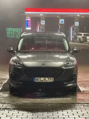 Ford Kuga 2.5 Duratec FHEV VIGNALE Bild 1