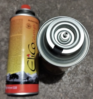 2 Dosen Butan Gas je 220 g ideal beim Camping 