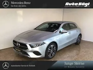 Mercedes-Benz A 200 A 200 Progressive Line Advanced/MBUX/V-Distr. Navi