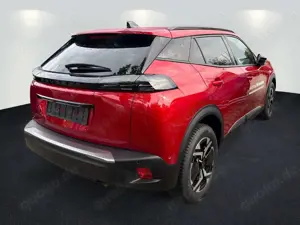 Peugeot 2008 1.2 PureTech 100 Allure Navi Kamera360 ACC Bild 4