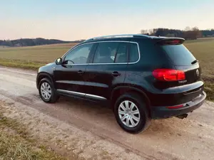 Volkswagen Tiguan Tiguan Sport  Style 4MOTION BM Techn. 2,0 l TDI Bild 4