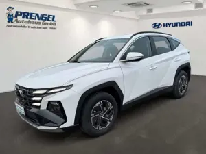 Hyundai TUCSON FL 1.6T MT Select LED/Kamera/Navi/GRA/App