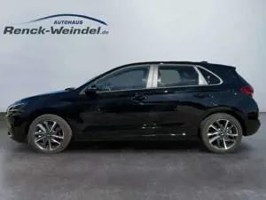 Hyundai i30 Advantage 1.5 T-GDI Navi Digitales Cockpit LED App Bild 2