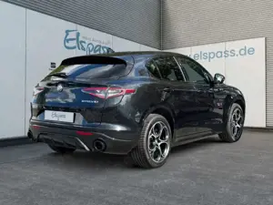 Alfa Romeo Stelvio Veloce Q4 20''-Felgen NAVI SHZ ACC LHZ KAMERA APPL Bild 3