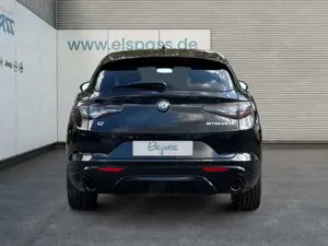 Alfa Romeo Stelvio Veloce Q4 20''-Felgen NAVI SHZ ACC LHZ KAMERA APPL Bild 4