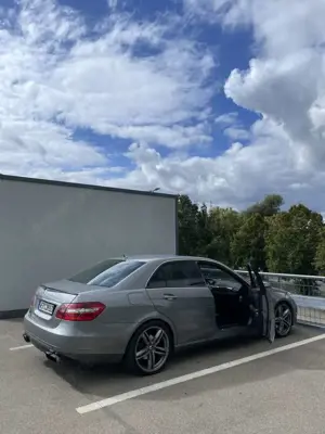 Mercedes-Benz E 350 E 350 CDI BlueEfficiency (212.025)