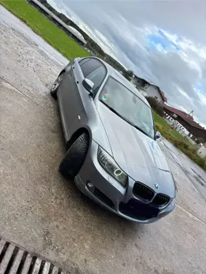 BMW 318 318d DPF Edition Lifestyle