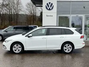 Volkswagen Golf Variant 2.0 TDI DSG LIFE NAVI+LED+APP-CONNE Bild 2
