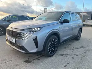 Peugeot 5008 1.2 Hybrid 136 GT FLA el.Heck KAM KeyLess Bild 3