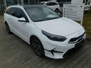 Kia Ceed SW / cee'd SW cee'd Sportswag 1,6D 136 48V DCT7 Platinum PDach Bild 3