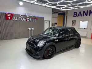 MINI John Cooper Works Cabrio John Cooper Works Leder Harman Kardon