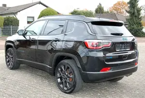Jeep Compass 1.3l T4-PHEV S Automatik 4WD Bild 2