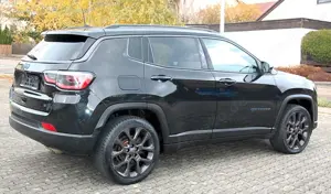 Jeep Compass 1.3l T4-PHEV S Automatik 4WD Bild 3