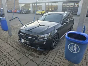 Mercedes-Benz C 300 Allrad 9Gang AMG Line Top Ausgestattet