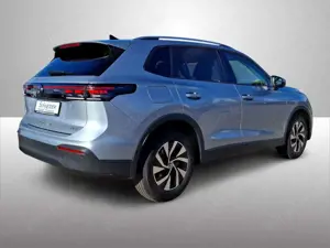 Volkswagen Tiguan 1.5 eTSI DSG LIFE AZV+LED+ACC+APP Bluetooth Bild 5