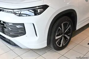 Volkswagen Tayron Elegance 1,5 eTSI OPF 110kW (150PS) DSG Bild 3