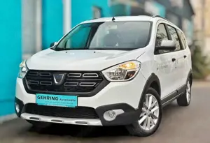 Dacia Lodgy Stepway AHK Klima Sitzhzg CarPlay Allwette
