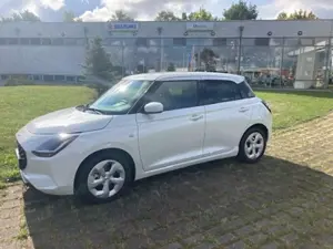 Suzuki Swift 1,2 Comfort Hybrid Bild 3