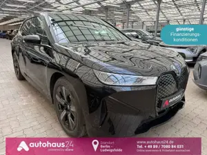 BMW iX xDrive40 Sport 76,6 kWh|AHK|Navi|ParkAssist