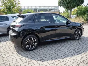 Peugeot 208 1.2 ALLURE HYBRID 110 e DSC6 SHZ LED Bild 3