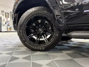 Dodge RAM 1500 Laramie Night AK Customs Umbau PANO Bild 2