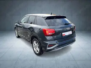 Audi Q2 Advanced 30 TFSI AHK/Nav/Temp/Kam/EPH/PBox/so Bild 3