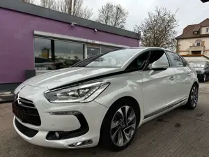 Citroen DS5 SportChic "AHK"HU/AU+Service Neu"