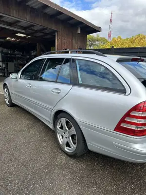 Mercedes-Benz C 320 T CDI 7G-TRONIC Avantgarde Sport Edition + Bild 5