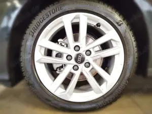 Audi A3 35 TDI S tronic advanced LED ACC DA Bild 4