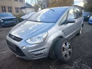 Ford S-Max Titanium1.6i EcoBoost Motor KontroL aktiv