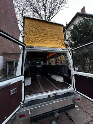 Toyota Land Cruiser PZJ 75