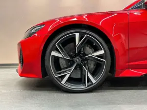 Audi RS6 Avant 4.0 TFSI quattro *1. HAND*BO*KERAMIK* Bild 4