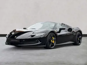 Ferrari 296 GTS 50.000€ an Optionals Bild 3