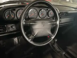 Porsche 993 911 Carrera Cabrio Bild 2