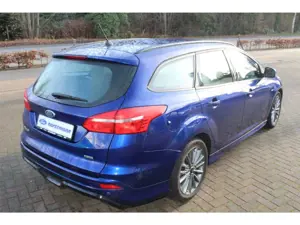 Ford Focus ST-LINE TURNIER, XENON, BEH. WSS  SITZE, PDC, KLI Bild 3