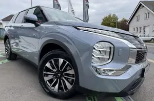 Mitsubishi Outlander 2.4 PHEV Plus*STHZ/360°/ACC/BLIS/APPLE Bild 3