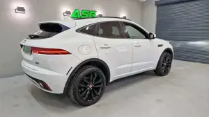 Jaguar E-Pace E-PACE R-Dynamic SE AWD Bild 3