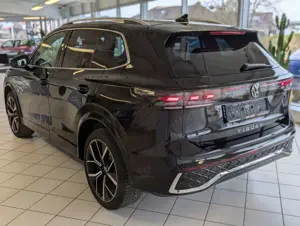 Volkswagen Tiguan 2.0TDI R-Line 4M Pano H/K AHK Matrix 20" Bild 5