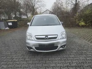 Opel Meriva 1.6 16V Easytronic Cosmo